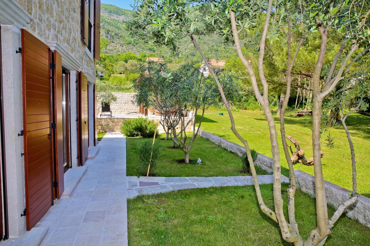 Palazzo Banicevic Luxury Rooms Kotor Luaran gambar
