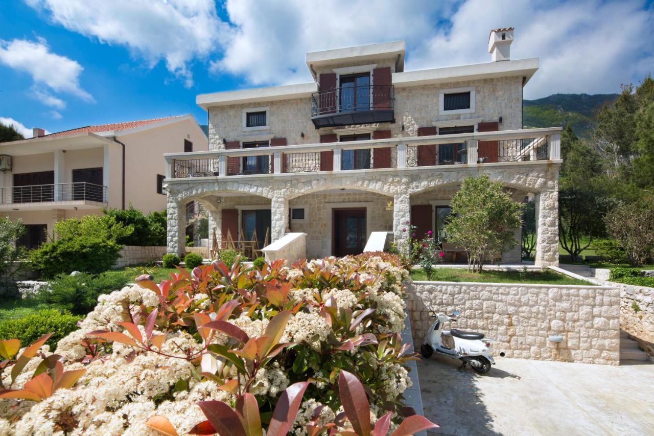 Palazzo Banicevic Luxury Rooms Kotor Luaran gambar