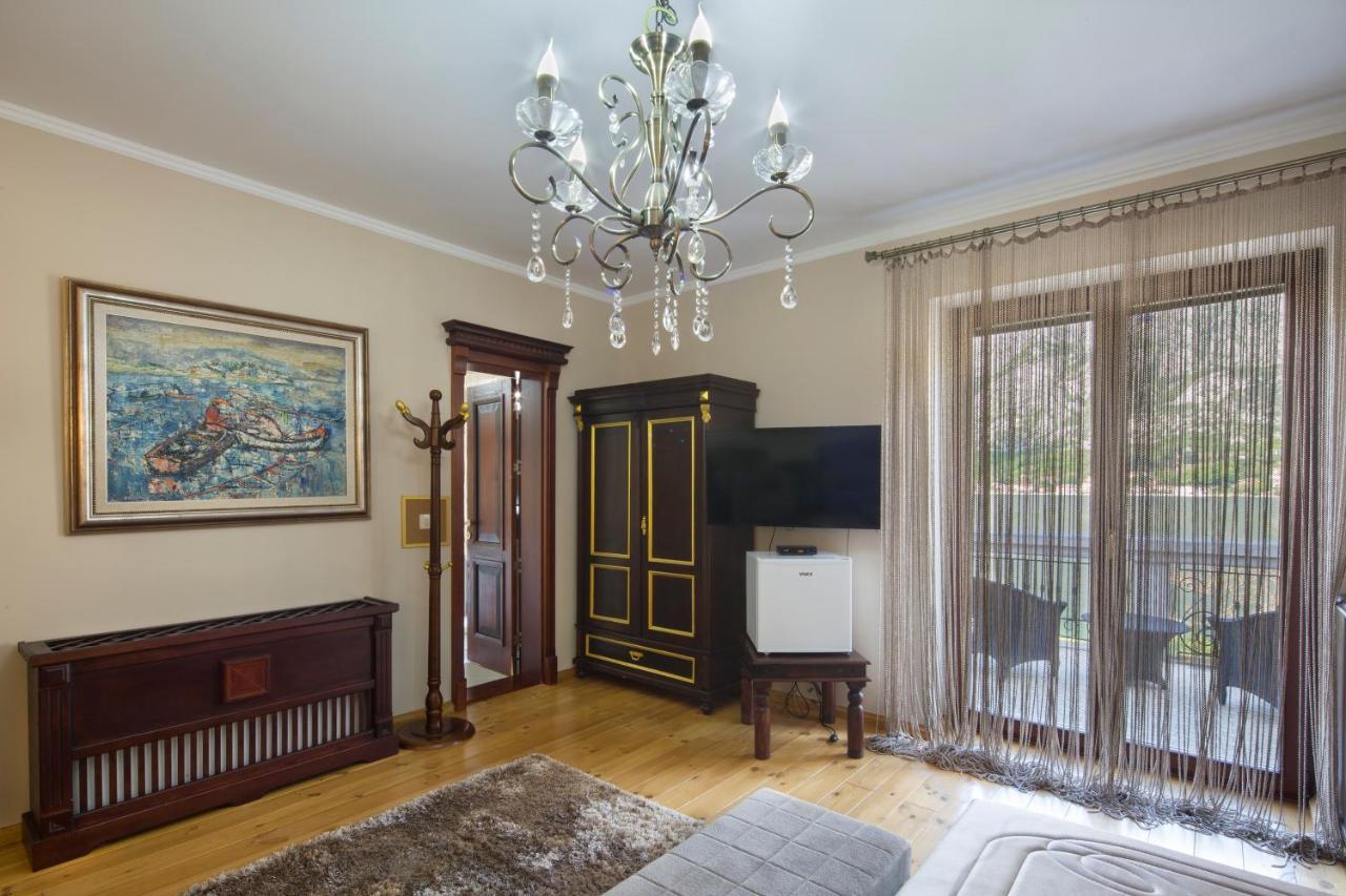Palazzo Banicevic Luxury Rooms Kotor Luaran gambar