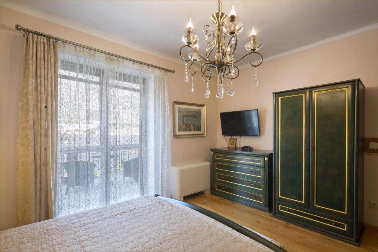 Palazzo Banicevic Luxury Rooms Kotor Luaran gambar